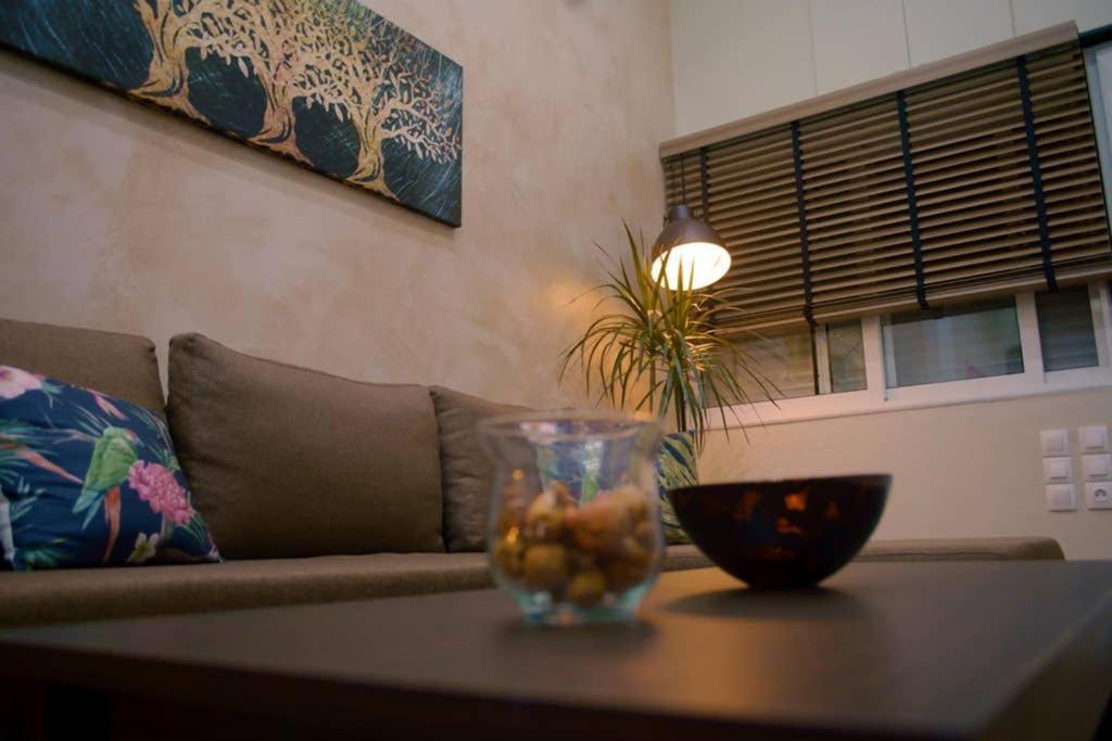 Στούντιο Στο Κέντρο Της Πόλης. Apartment Volos Exterior photo